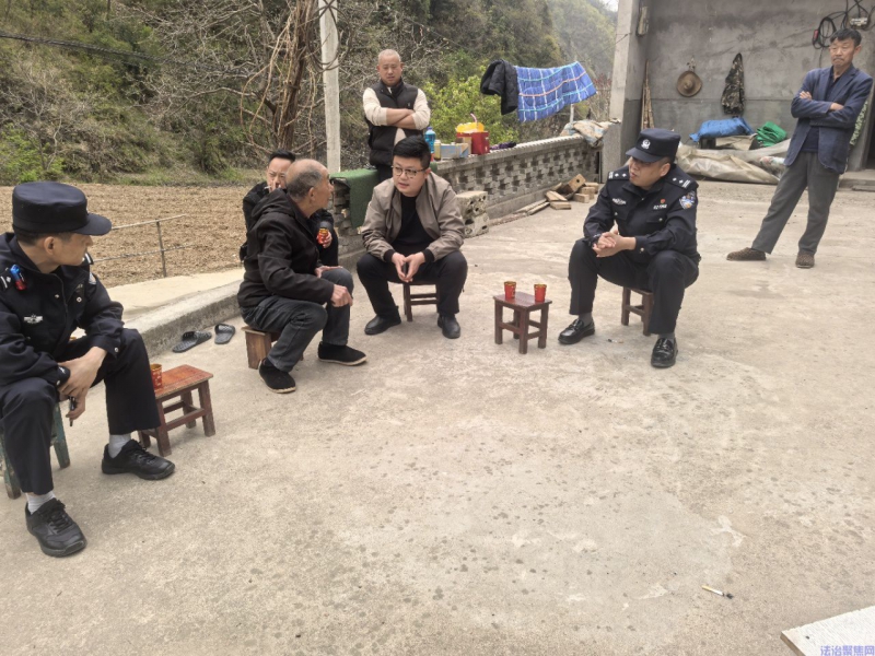 商洛柞水杏坪派出所：提前介入化纠纷 护航春耕保平安