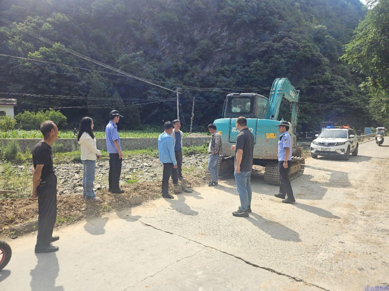 商洛柞水凤镇派出所全力筑牢农村道路交通安全防线